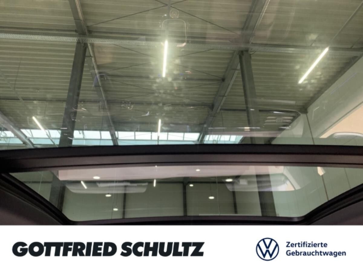 Volkswagen T-Roc R DSG AHK PANORAMA EINPARKHILFE BLACK-STYLE