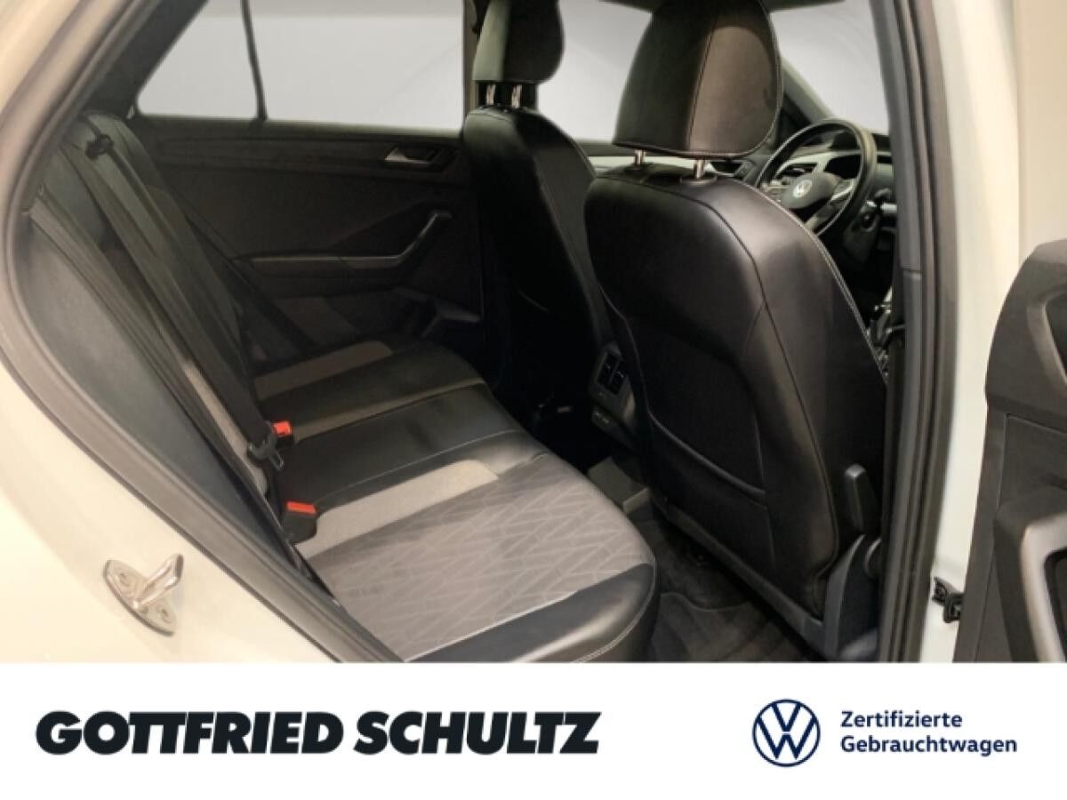 Volkswagen T-Roc GOAL TDI DSG AHK NAVI SITZHEIZUNG EINPARKHILFE