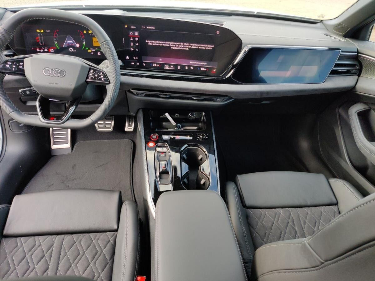 Audi A5 Avant e-hybrid quattro S tronic