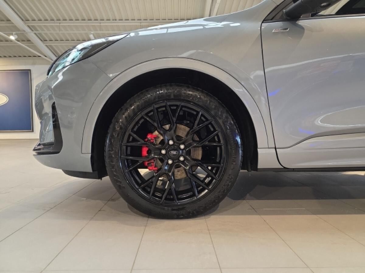 Ford Kuga Hybrid ST-Line X Black Package El. Panodach B&O Soundsystem LED Blendfreies Fernl.