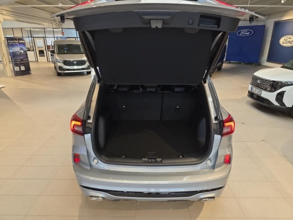Ford Kuga Hybrid ST-Line X Black Package El. Panodach B&O Soundsystem LED Blendfreies Fernl.