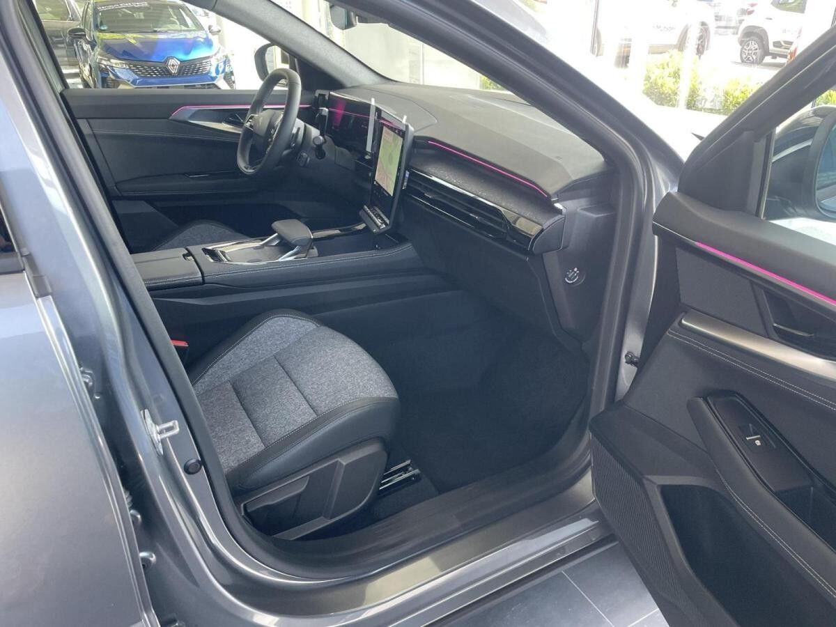 Renault Rafale Techno E-Tech Full Hybrid 200