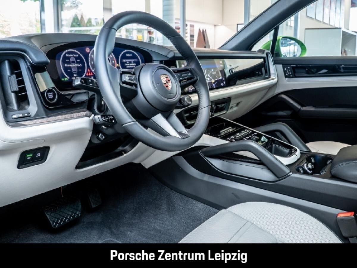 Porsche Cayenne PTS javagrünmetallic 22Zoll*Standheizung*AHK*14-Wege*Sitzbelüftungagrün! Sitzklima AHK