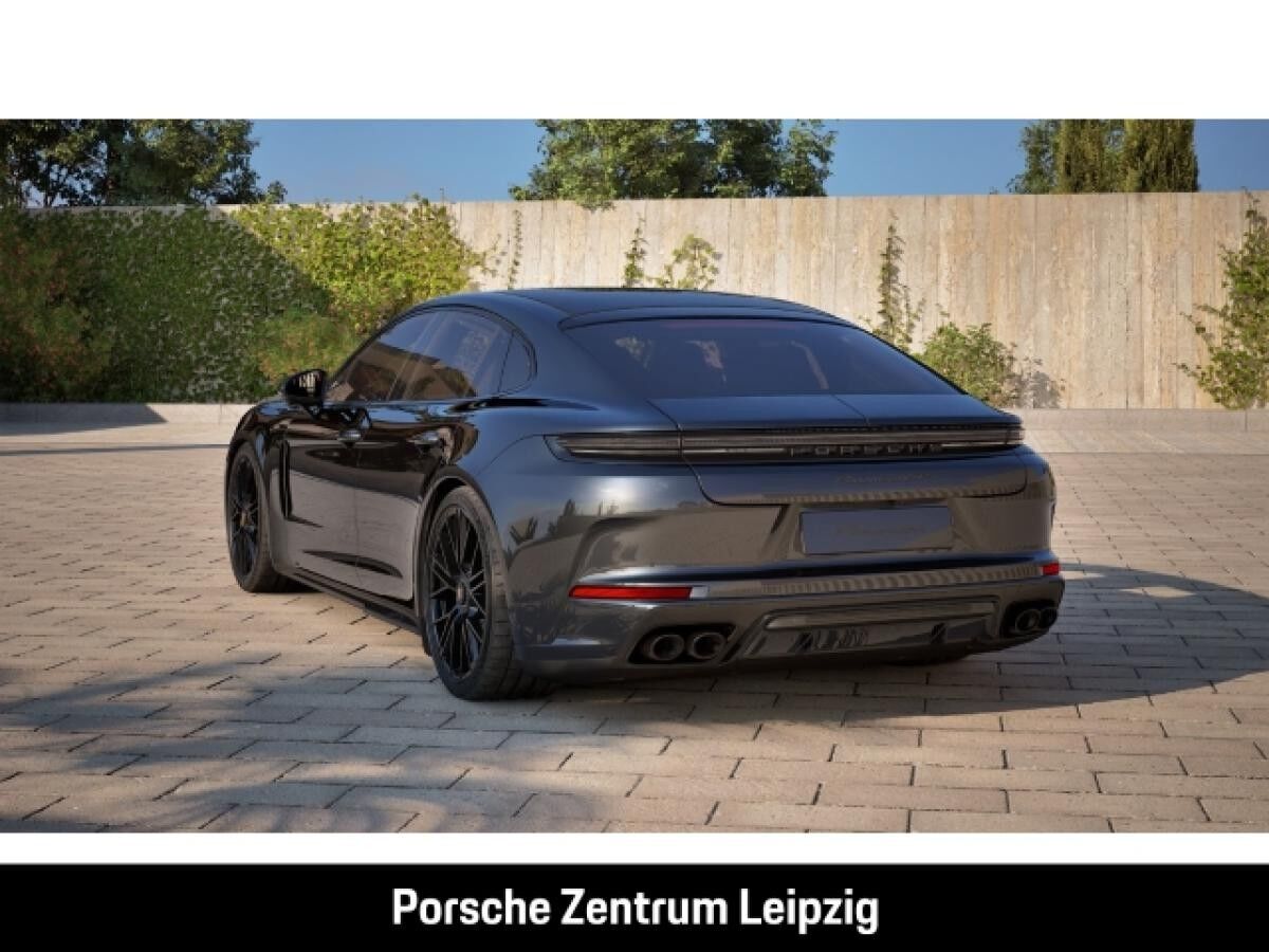 Porsche Panamera GTS Burmester HUD PCCB Massage InnoDrive