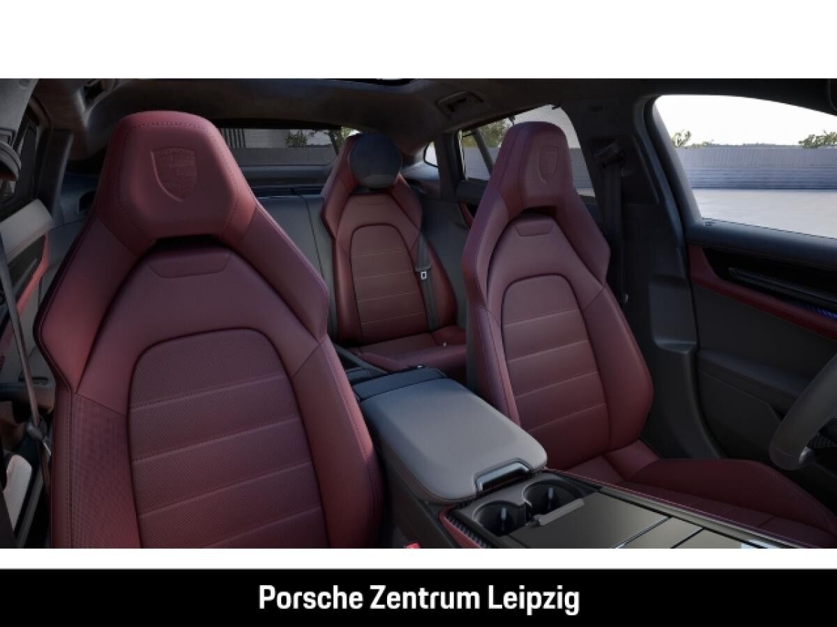 Porsche Panamera GTS Burmester HUD PCCB Massage InnoDrive