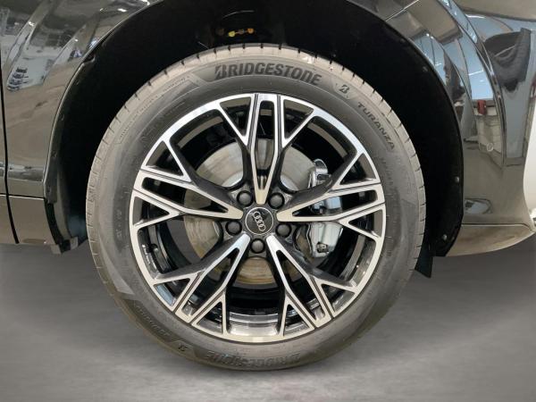 Audi Q3 SUV e-hybrid S tronic ACC AUT DynLicht