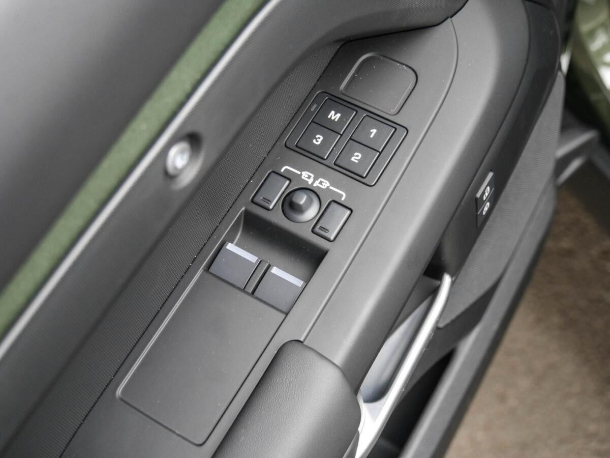 Land Rover Defender 90 D200 AWD S  - SOFORT VERFÜGBAR - 5 Jahre Garantie