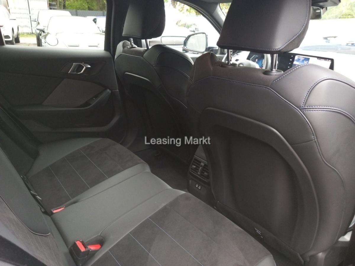 BMW 123 xDrive M Sport / NP= 56.870,- / Memory Sitz