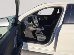 BMW 123 xDrive M Sport / NP= 57.480,- / M Sport Pro