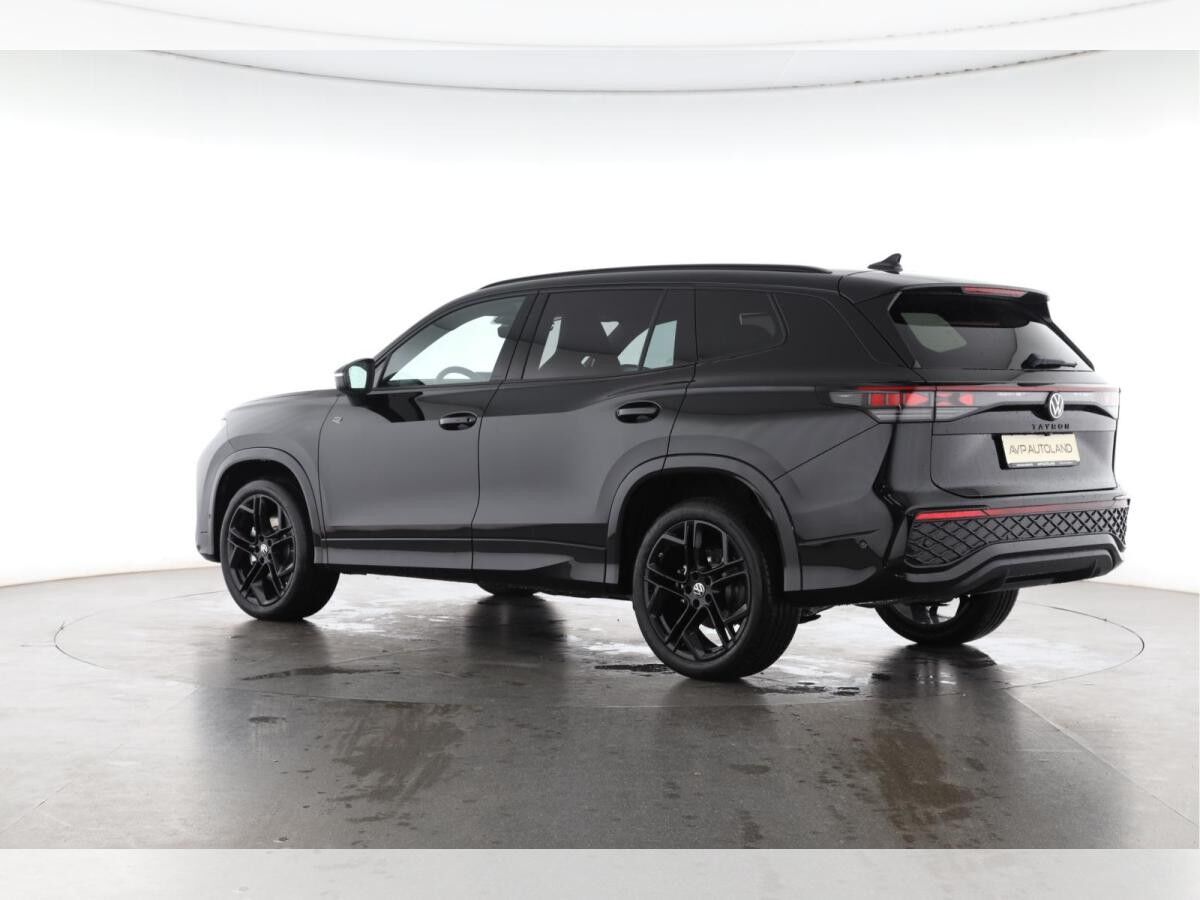 Volkswagen Tayron 2.0 TDI DSG 4MOTION R-Line | PANO |