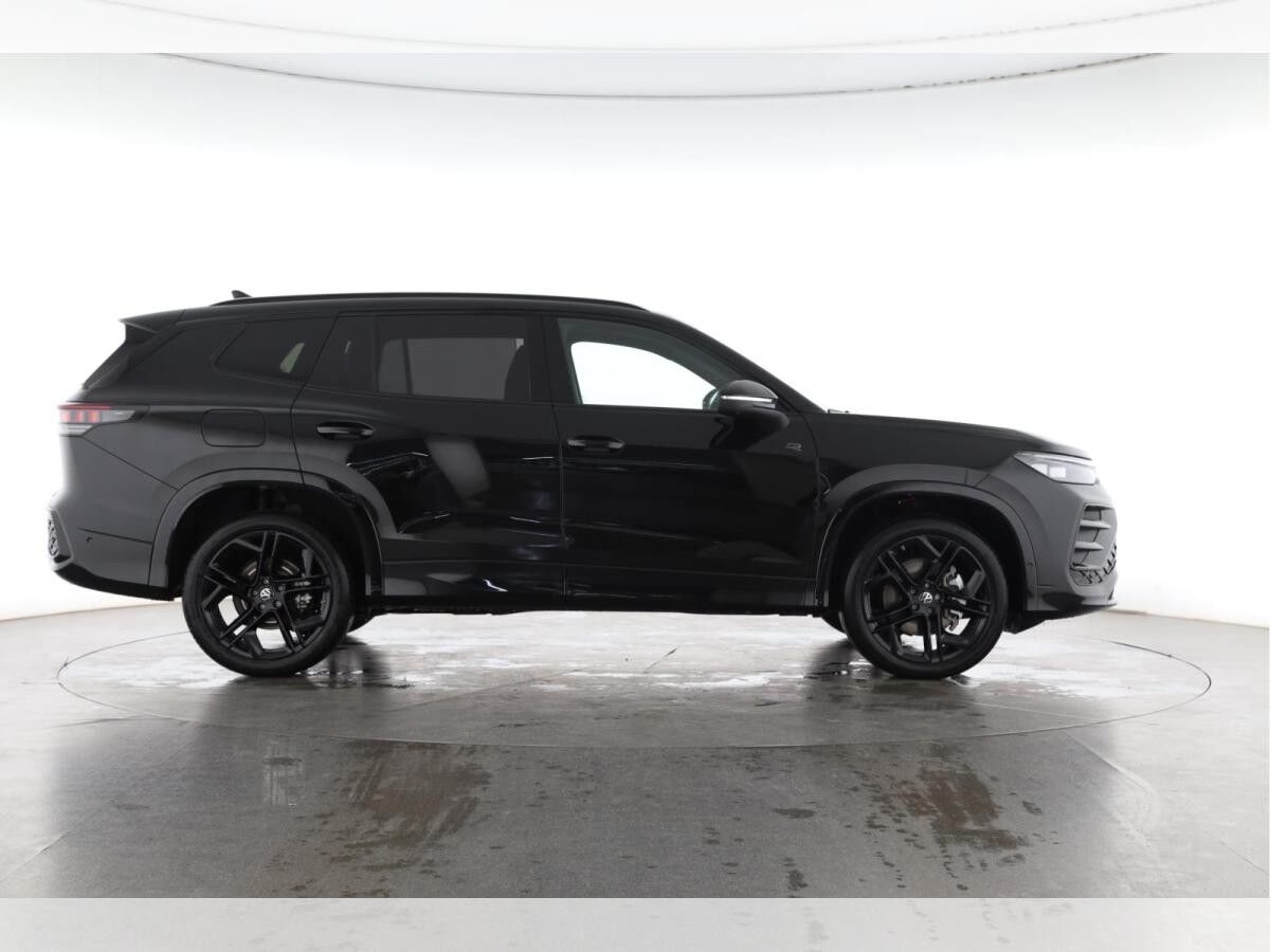 Volkswagen Tayron 2.0 TDI DSG 4MOTION R-Line | PANO |