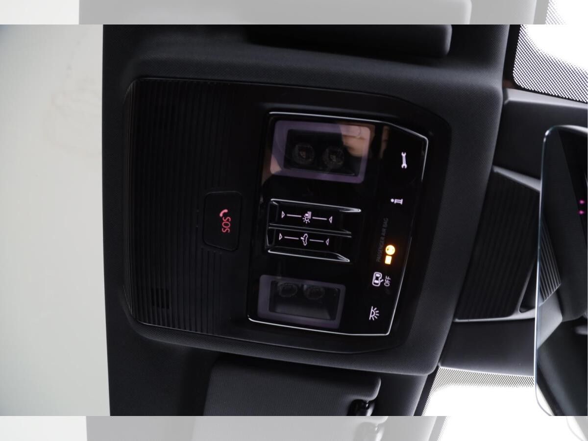 Volkswagen Tayron 2.0 TDI DSG 4MOTION R-Line | PANO |