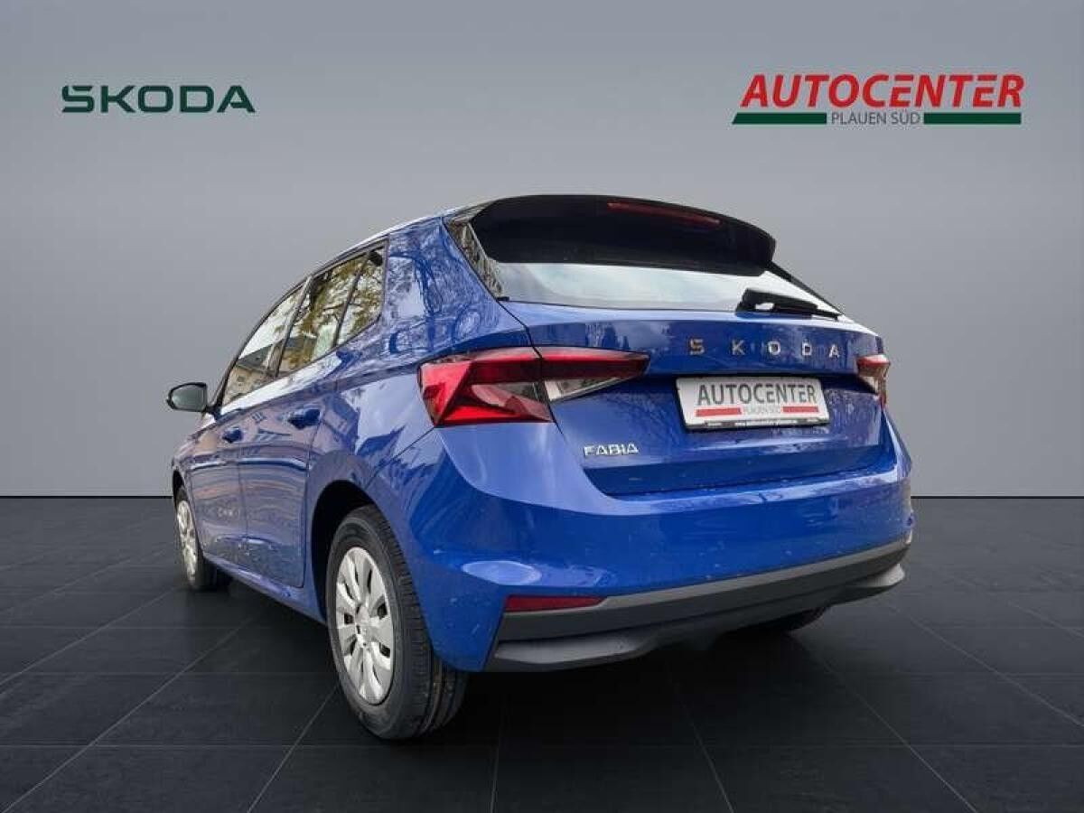 Skoda Fabia FABIA ESSENCE