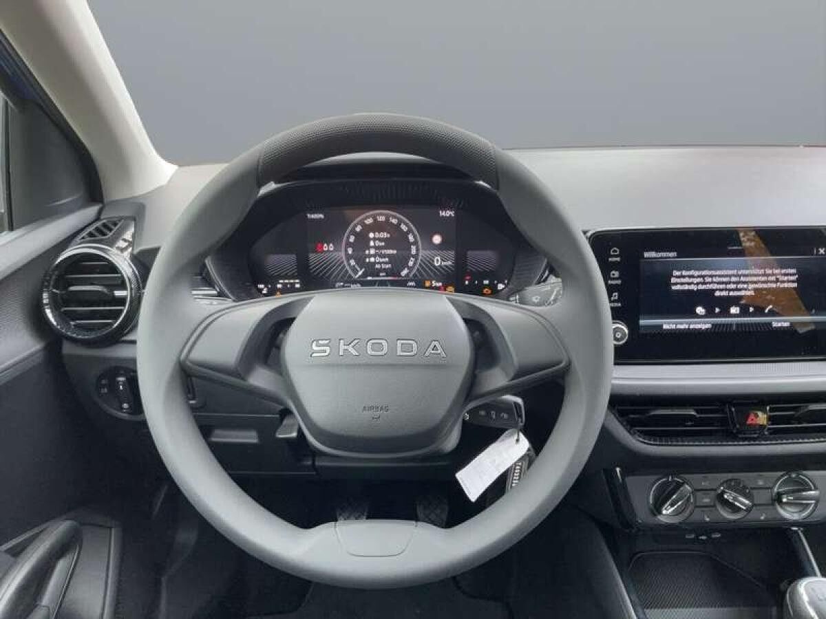 Skoda Fabia FABIA ESSENCE