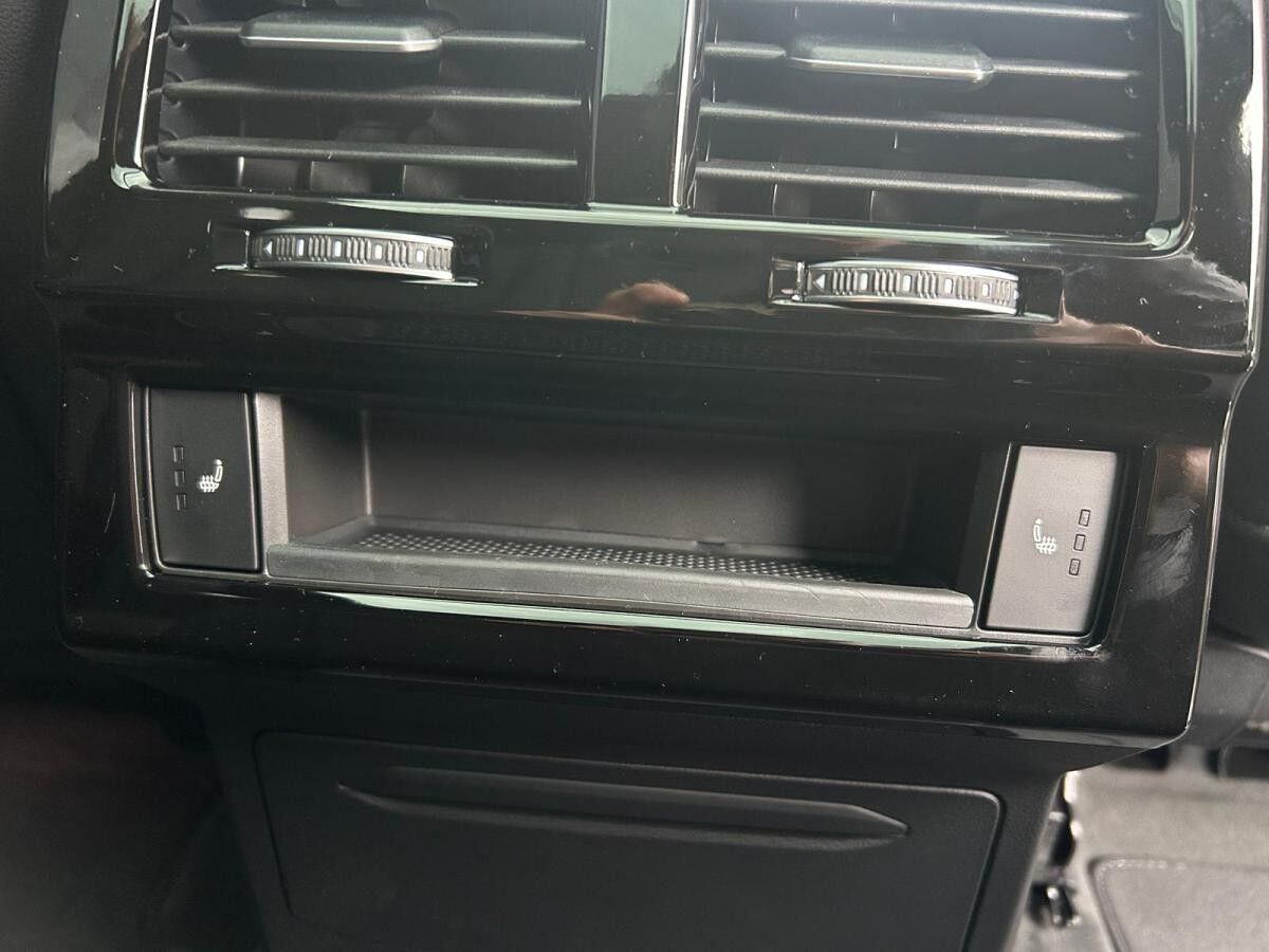 Volkswagen Touareg 3.0 TDI DSG 4Motion R-Line MATRIX AHK PANO