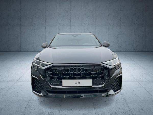 Audi Q8 SUV S line business TDI qu. tiptr. Stdhz PANO