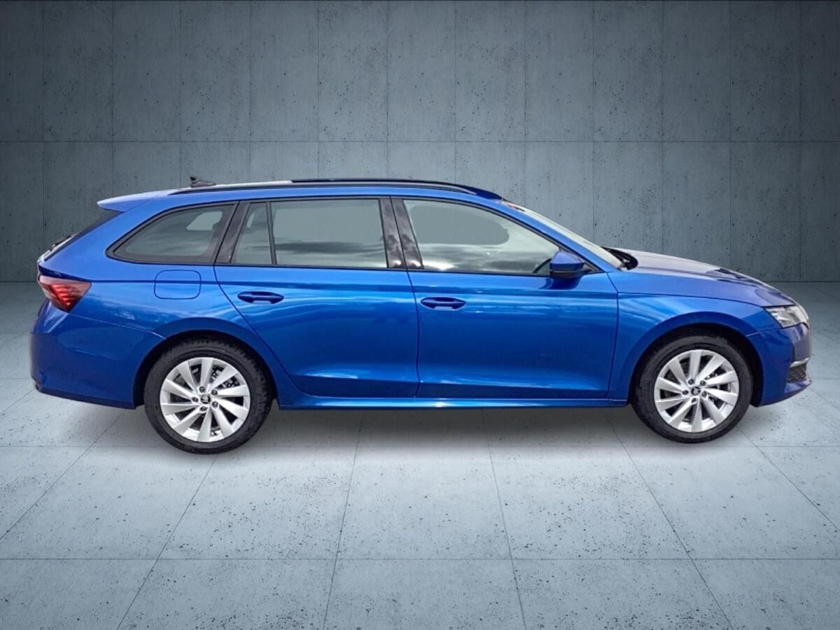 Skoda Octavia Combi Selection 1.5 TSI DSG AHK/MATRIX