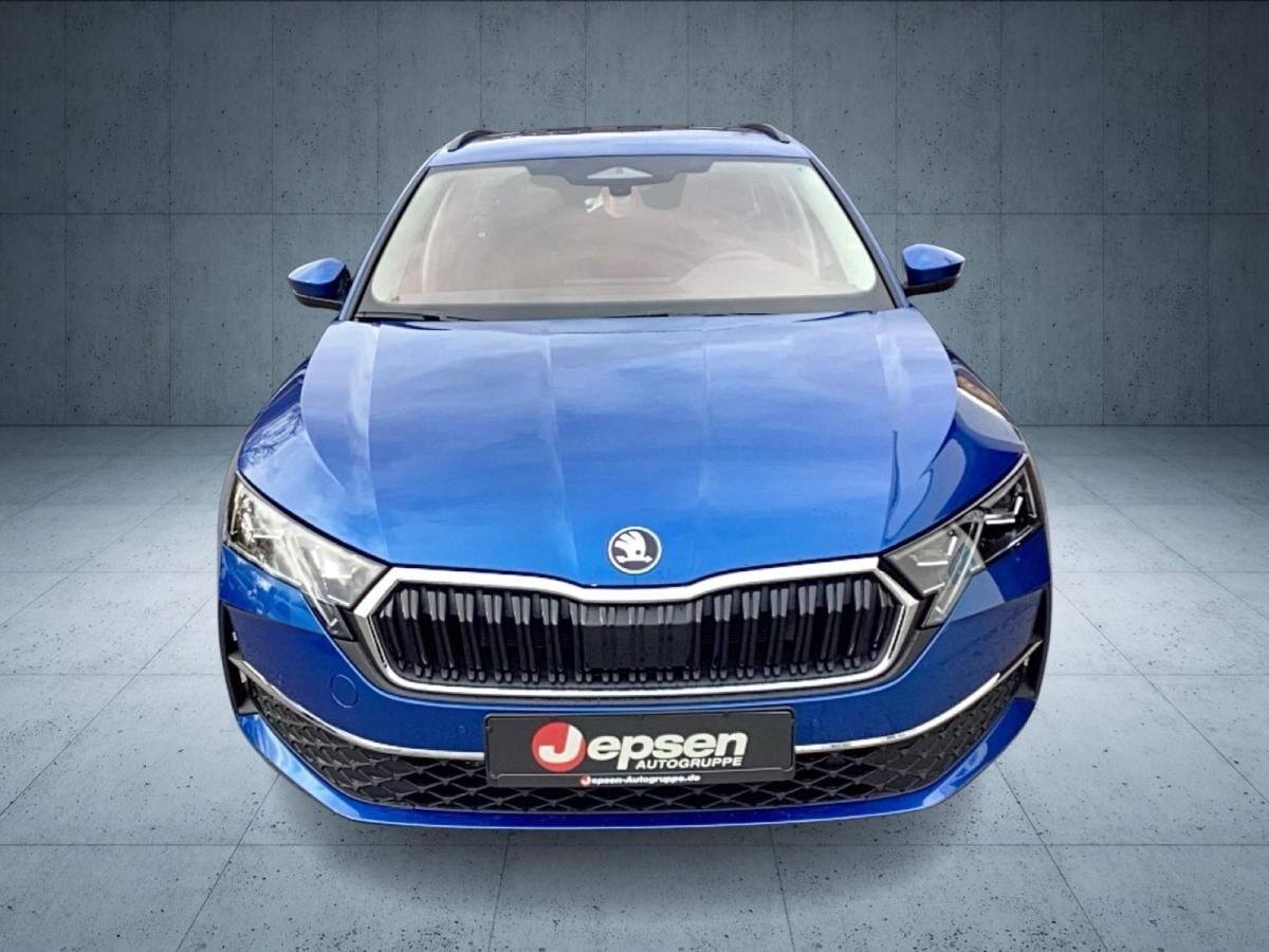 Skoda Octavia Combi Selection 1.5 TSI DSG AHK/MATRIX