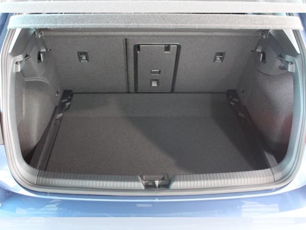 Volkswagen Golf Style 1,5l eTSI PANO, KLIMA, usw.