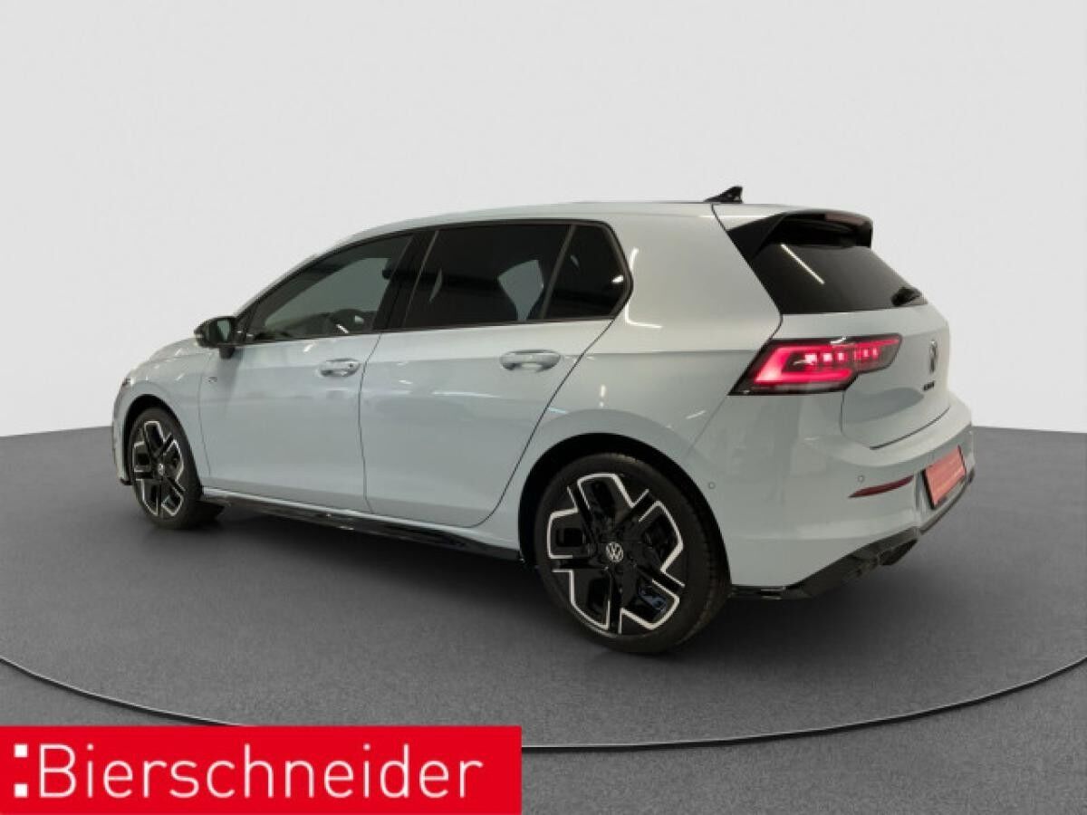 Volkswagen Golf R-Line 1.5 eTSI DSG *AHK/PANO/STHZG/WR*