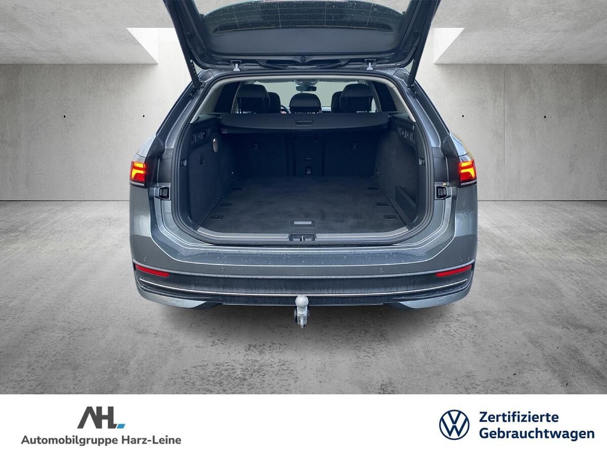 Volkswagen Passat Variant 2.0 TDI Business DSG AHK HuD ACC Navi Massage DCC Pro