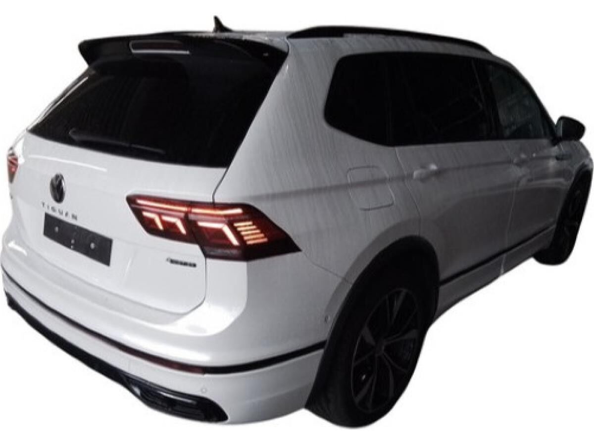 Volkswagen Tiguan Allspace 2.0 TSI DSG 4-Motion R-Line Navi IQ.Light DAB+ FrontAssist