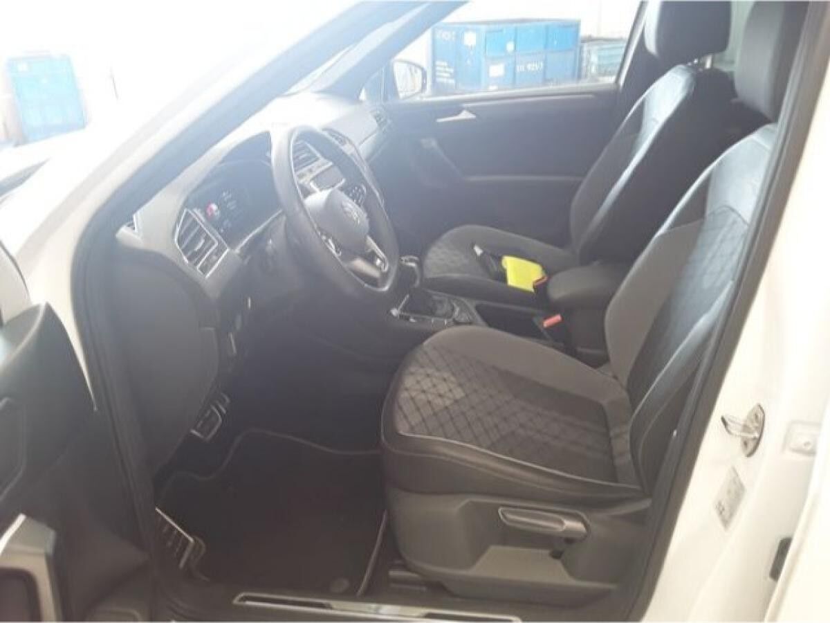 Volkswagen Tiguan Allspace 2.0 TDI DSG 4Motion Navi IQ.Light DAB+ FrontAssist