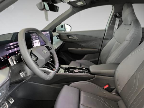 Audi Q3 SUV e-hybrid S tronic