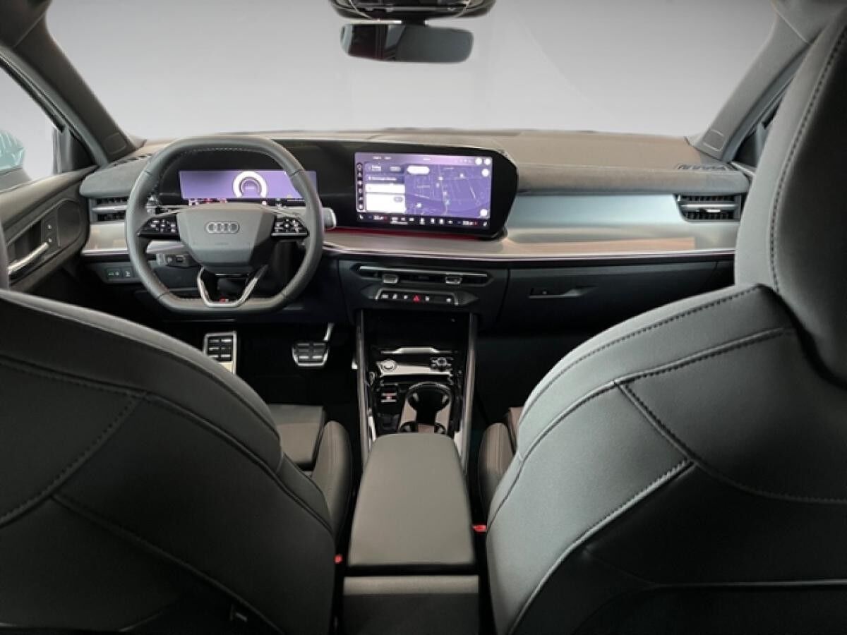 Audi Q3 SUV e-hybrid S tronic KLIMA LED NAVI L Audi Q3 SUV e-hybrid S tronic KLIMA LED NAVI L