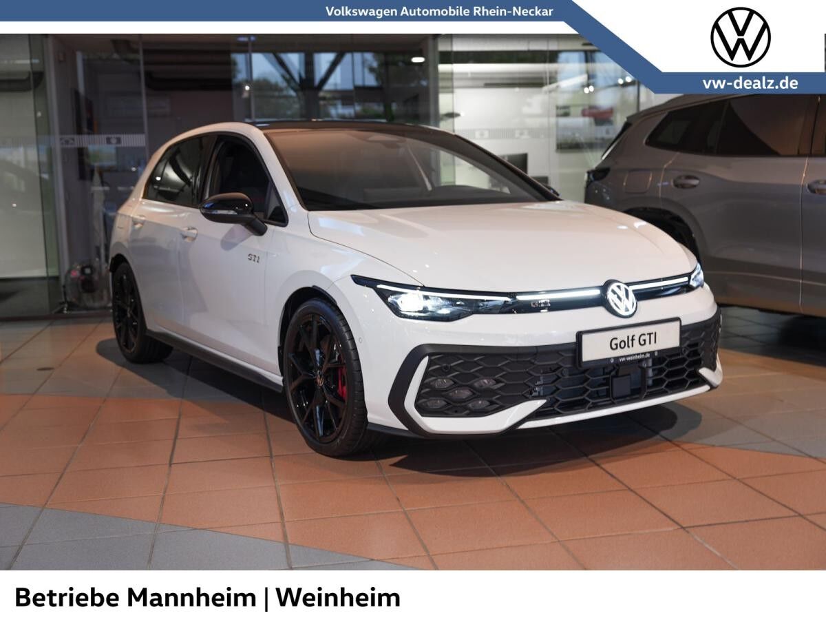 Volkswagen Golf GTI 2,0 l TSI DSG NAVI HeadUp ALU 19" LED