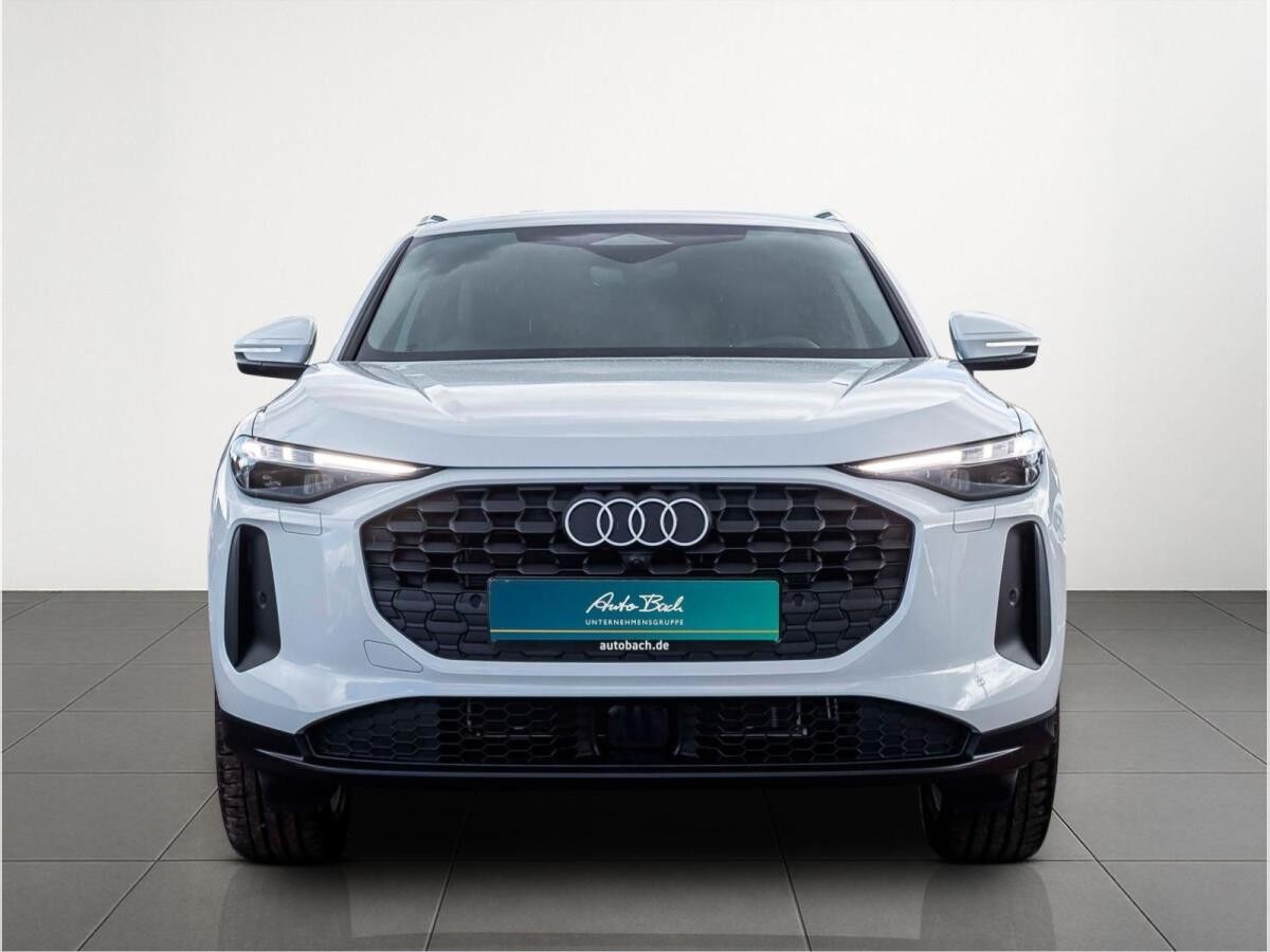 Audi Q5 SUV TFSI TECH-Paket Mildhybrid