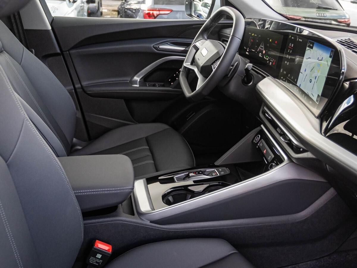 Audi Q5 SUV TFSI TECH-Paket Mildhybrid