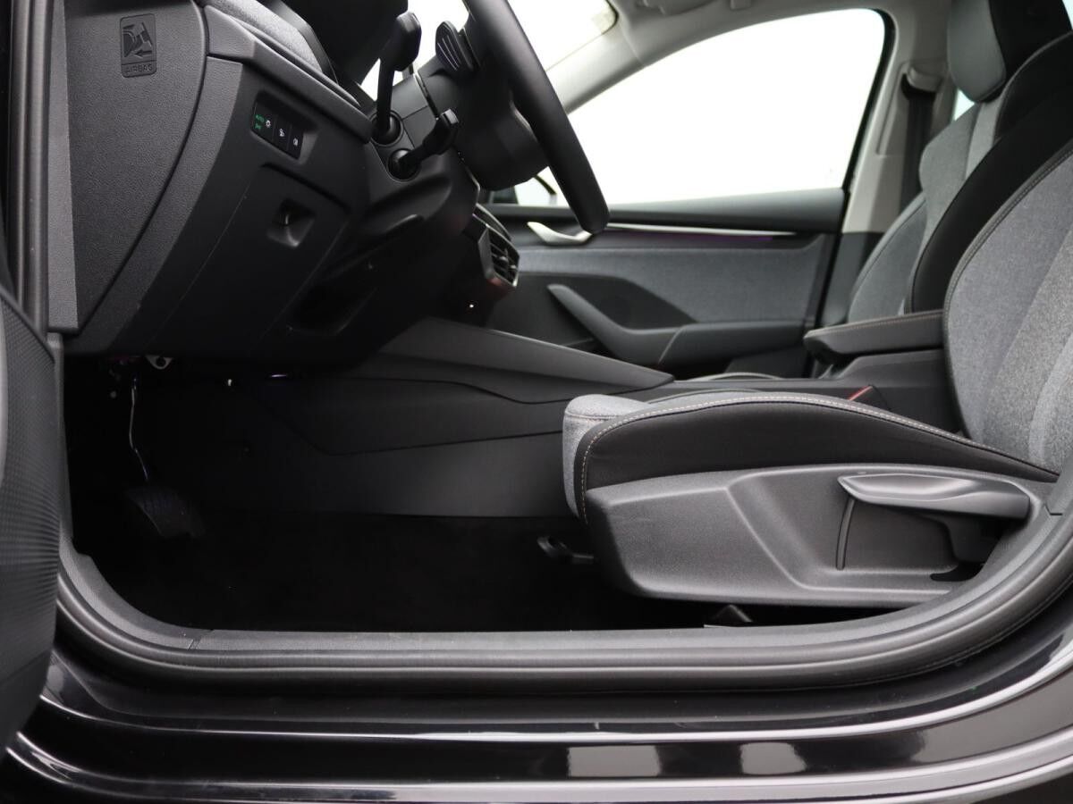 Skoda Octavia Combi Selection 2.0 TDI DSG/ Matrix, ACC