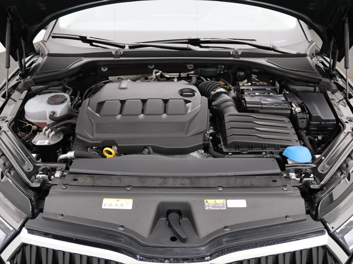 Skoda Octavia Combi Selection 2.0 TDI DSG/ Matrix, ACC