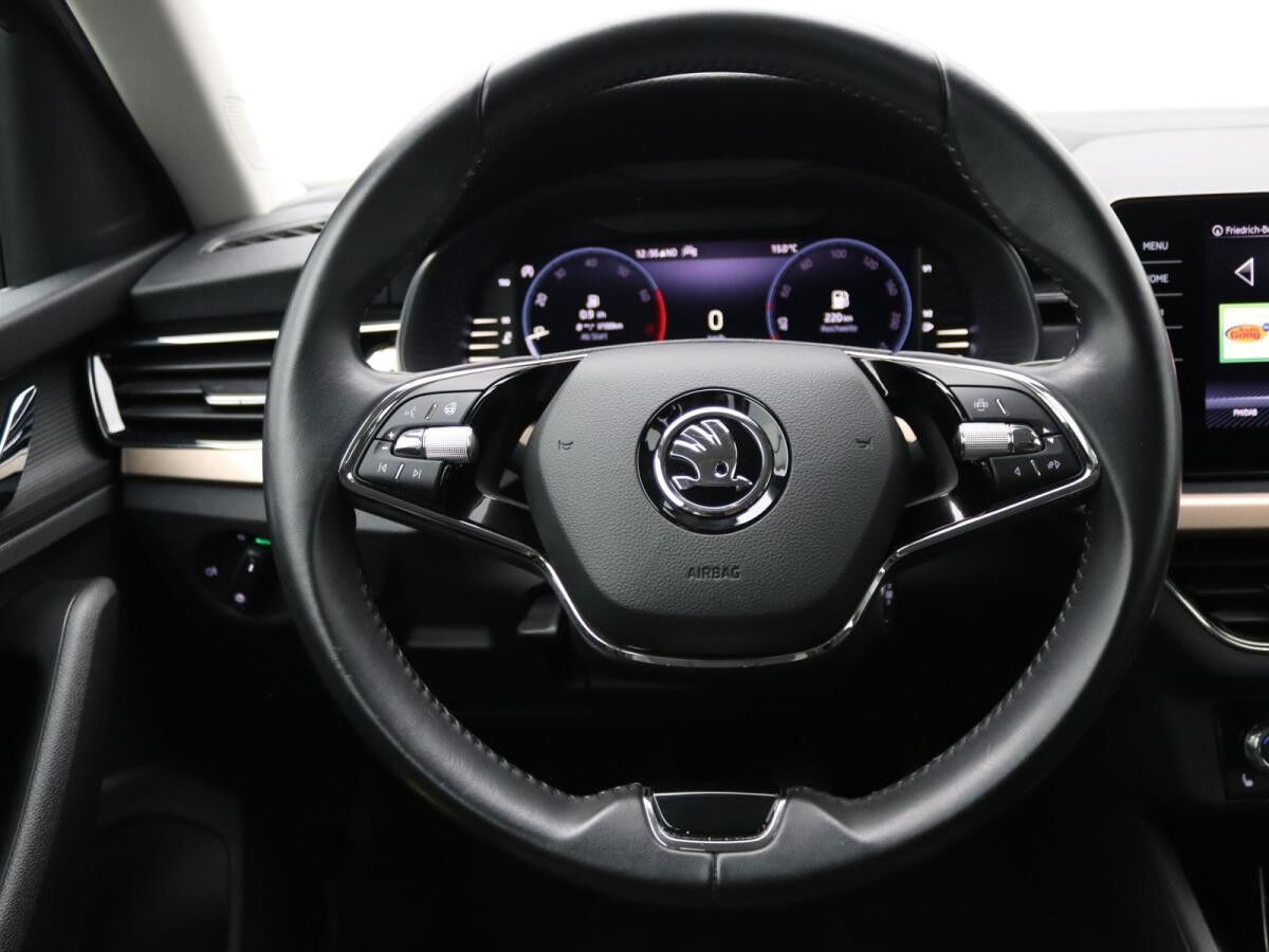 Skoda Kamiq Style 1.0 TSI / LED, Tempomat, Navi, SHZ