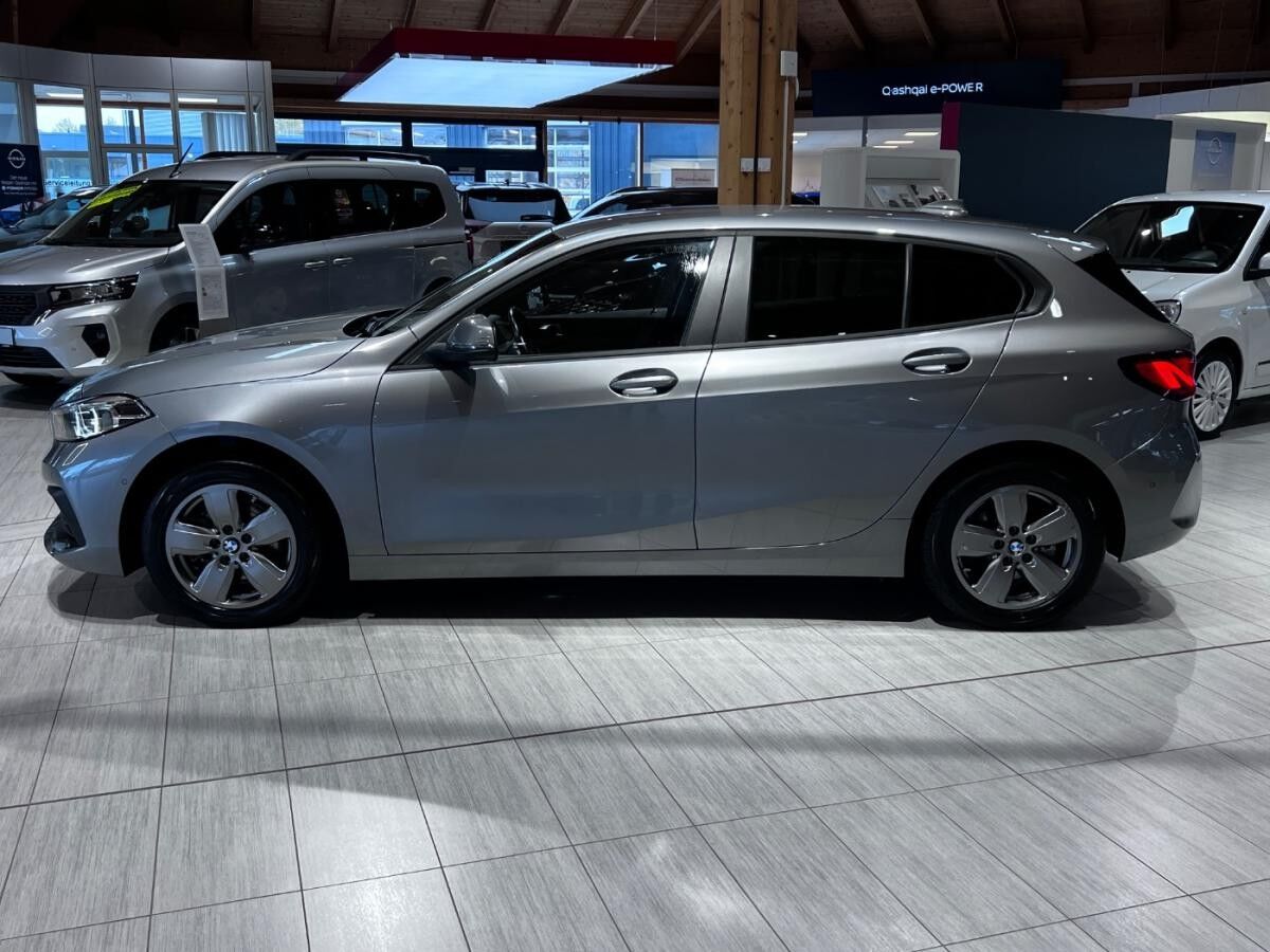 BMW 118 Advantage ACC+LED+SHZ+Kam+Navi