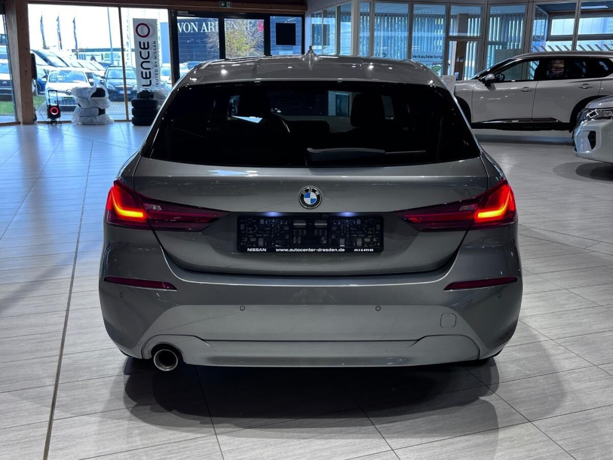 BMW 118 Advantage ACC+LED+SHZ+Kam+Navi