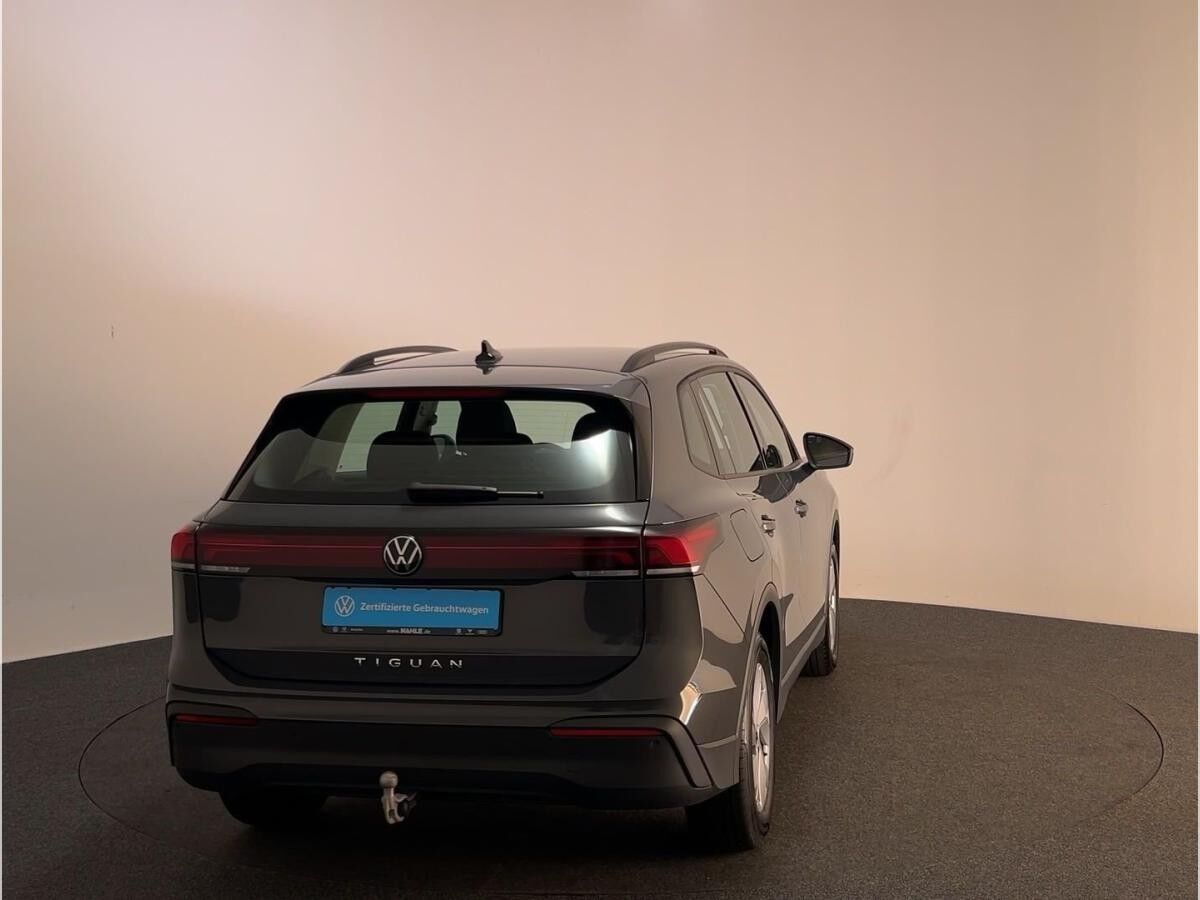 Volkswagen Tiguan 2.0 TDI AHK CarPlay