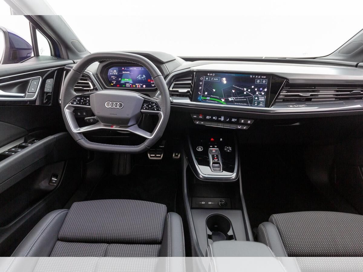 Audi Q4 e-tron 35 AHK PDC 360°K NAVI HUD PANO VIRTUAL Audi Q4 e-tron 35 AHK PDC 360°K NAVI HUD PANO VIRTUAL