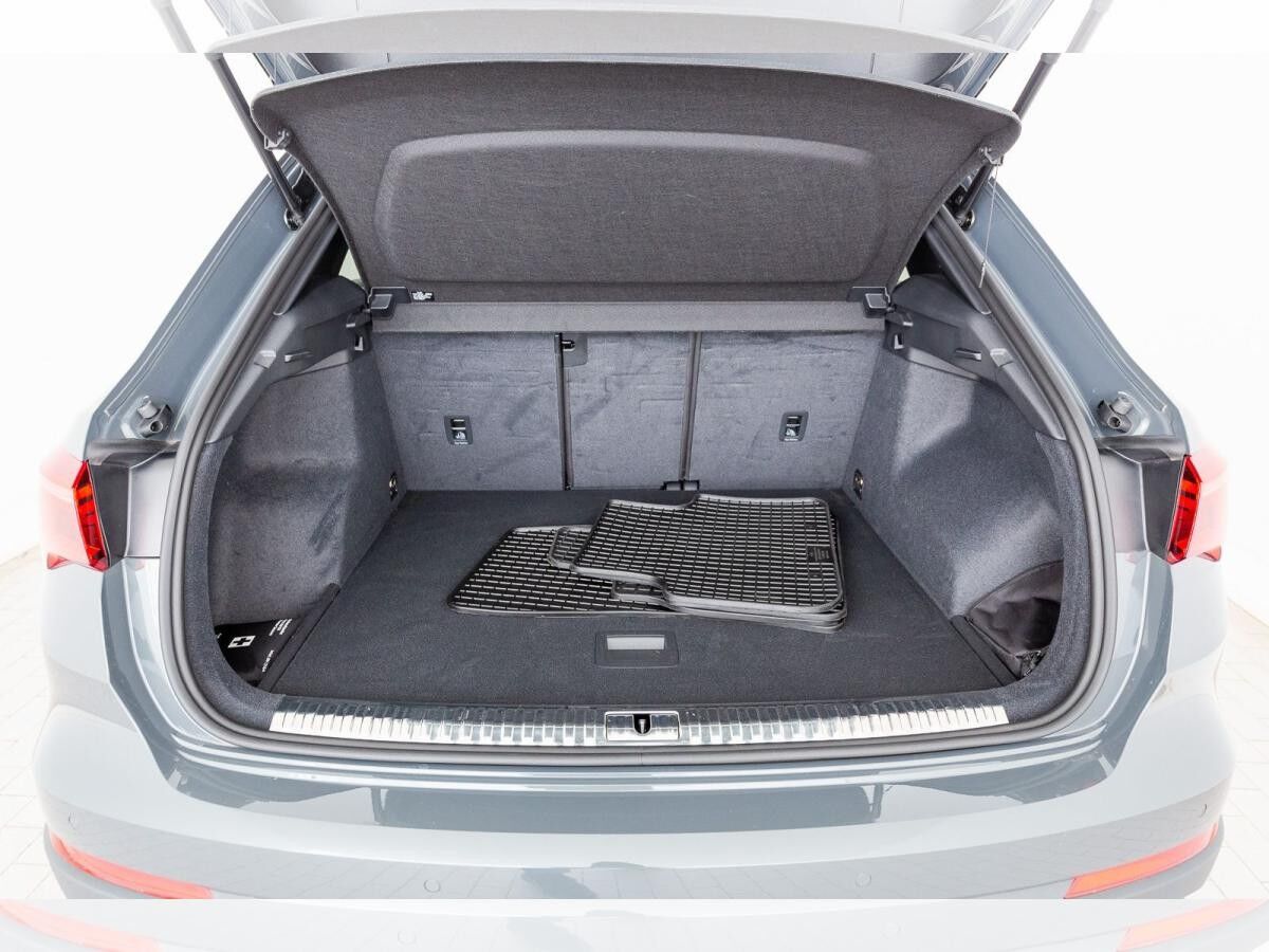 Audi Q3 35 TFSI S tr. VIRTUAL PDC RFK NAVI LED PANO