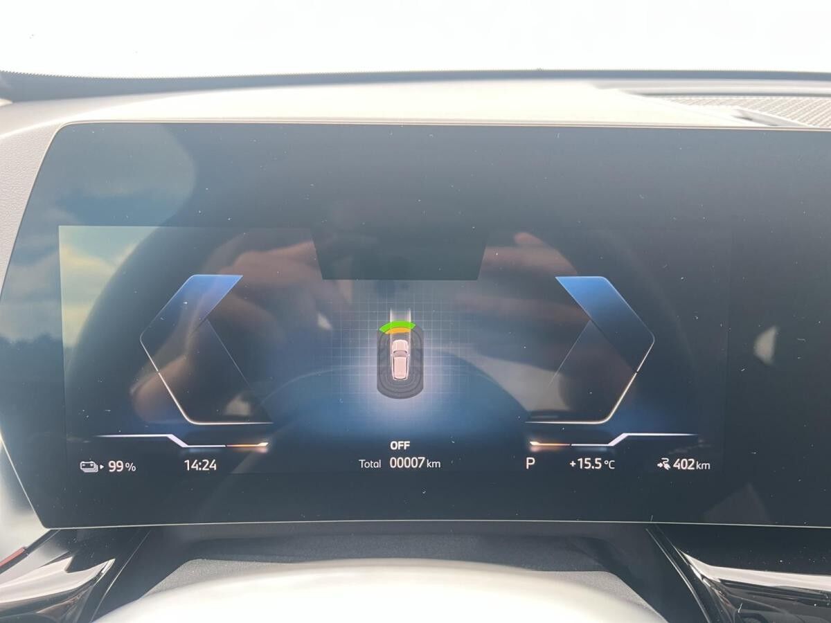 BMW iX1 xDrive30e Sofort Verfügbar +1.000€ Wert Guthaben auf Original Zubehör oder Winterräder