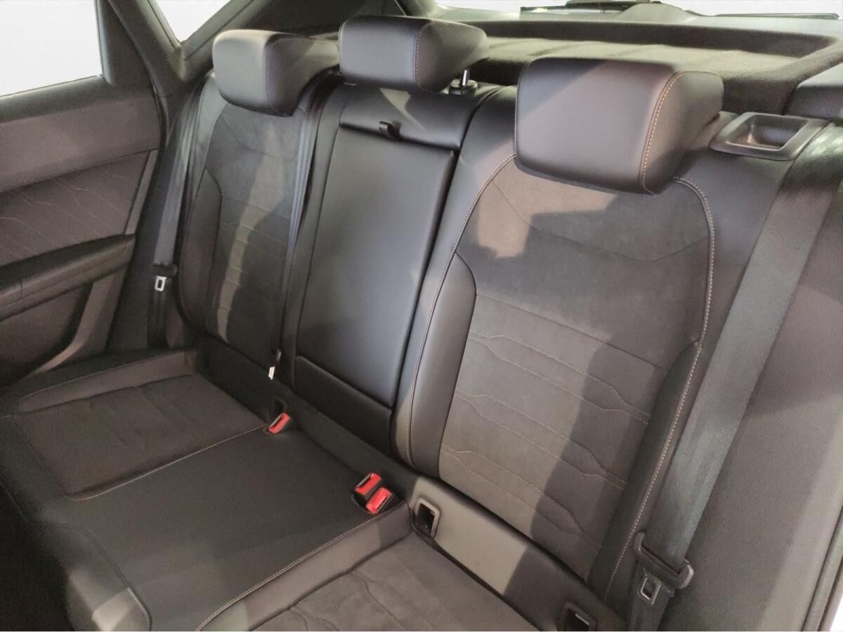 Cupra Ateca 1.5 TSI DSG AHK Fahrassistenzpaket