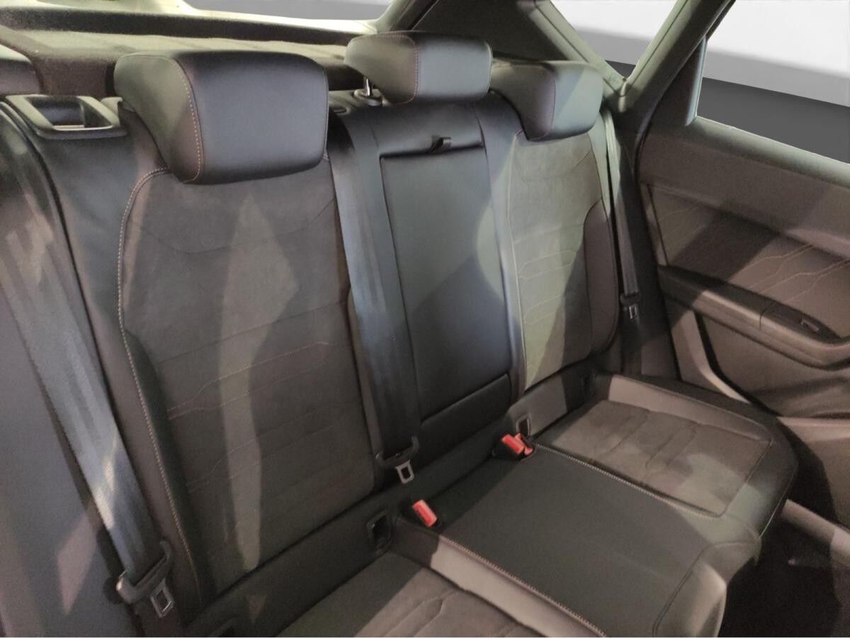 Cupra Ateca 1.5 TSI DSG AHK Fahrassistenzpaket