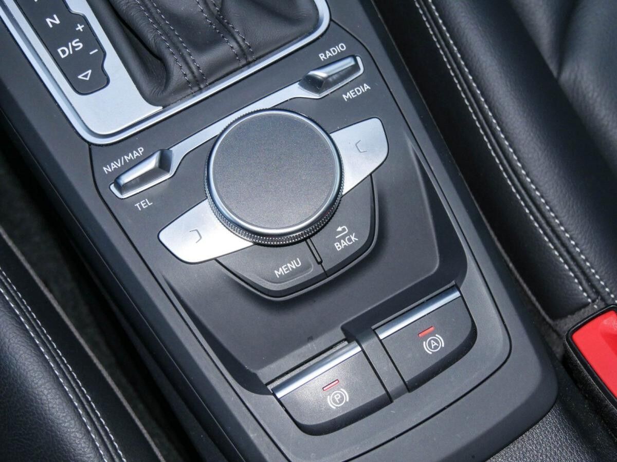 Audi Q2 35 TFSI S-Line AHK Dynamikpaket+ Virtual