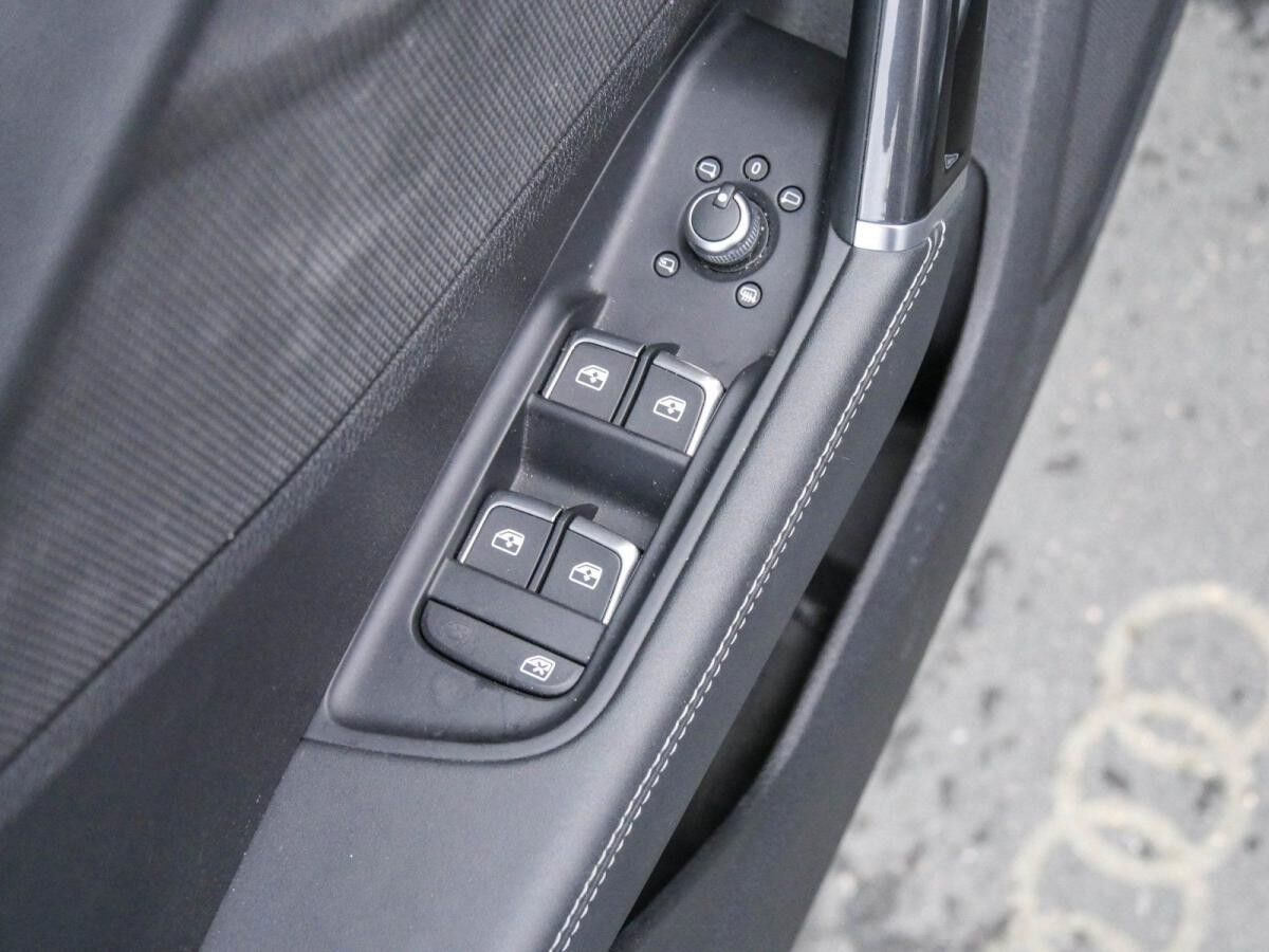 Audi Q2 35 TFSI S-Line AHK Dynamikpaket+ Virtual