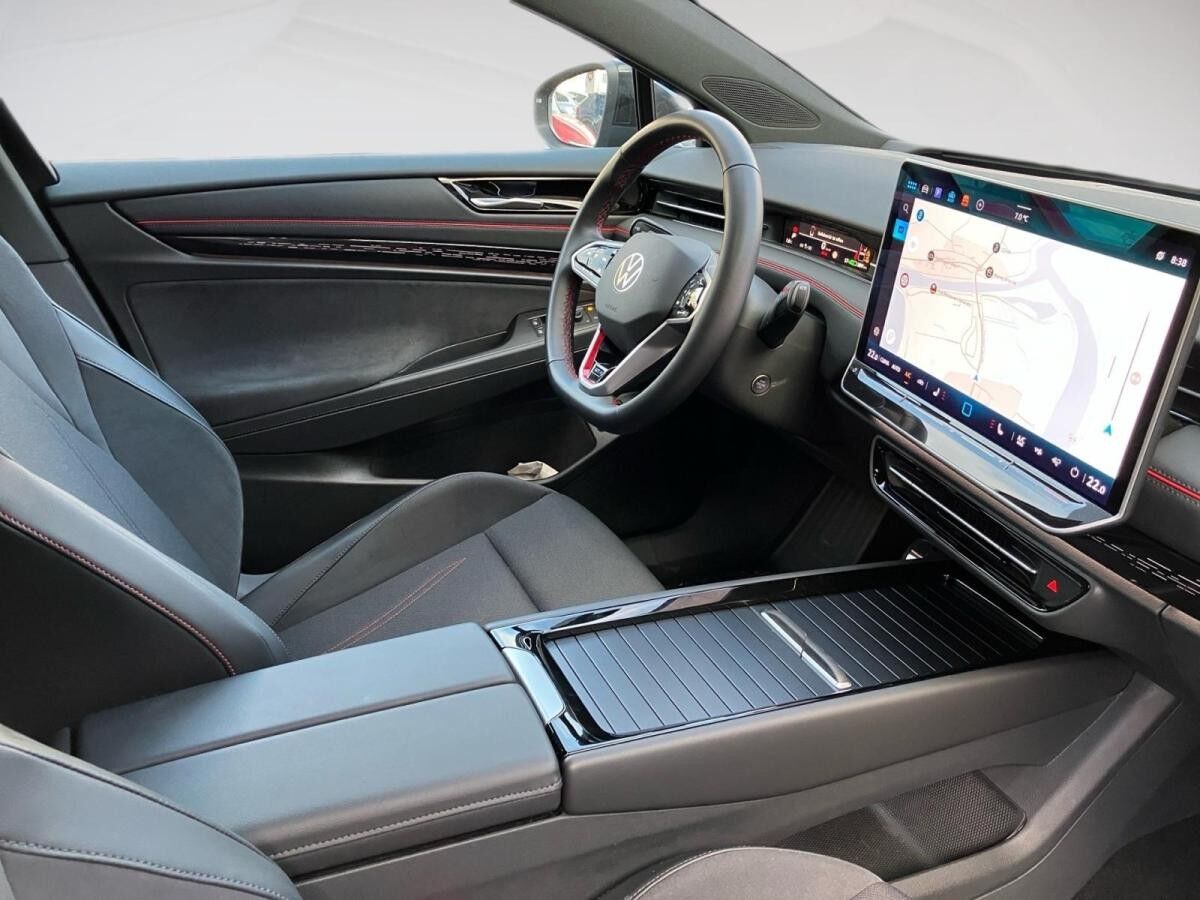 Volkswagen ID.7 GTX NP.75T ACC.5J-G.WÄRMEPUMPE.AHK.AREA-VIEW.NAVI.HUD.LED.LKRD-HZG