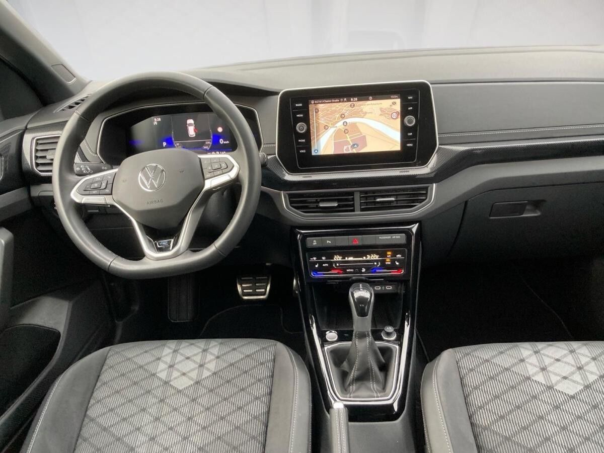Volkswagen T-Cross R-LINE 1.0TSI DSG NP.42T AHK.NAVI.KAMERA.18 .KEYLESS