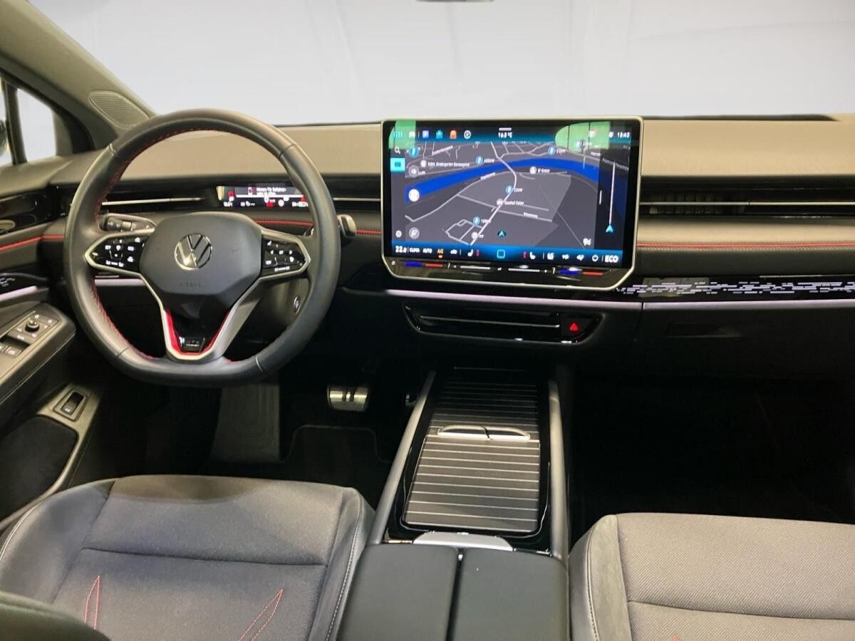 Volkswagen ID.7 GTX NP.75T ACC.5J-G.WÄRMEPUMPE.AHK.AREA-VIEW.NAVI.HUD.LED.LKRD-HZG