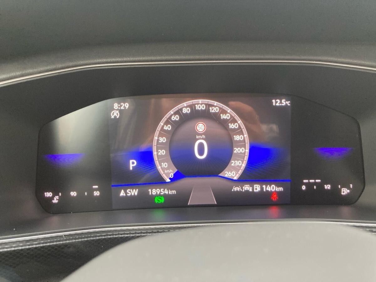 Volkswagen T-Cross R-LINE 1.0TSI DSG NP.42T AHK.NAVI.KAMERA.18 .KEYLESS