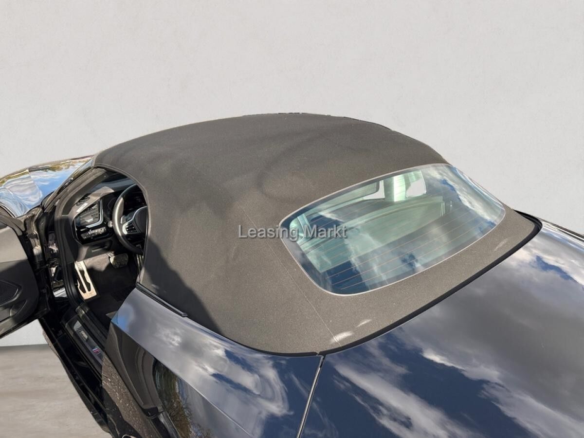 BMW Z4 sDrive30i M Sport / NP= 70.750,- / Adapt. LED